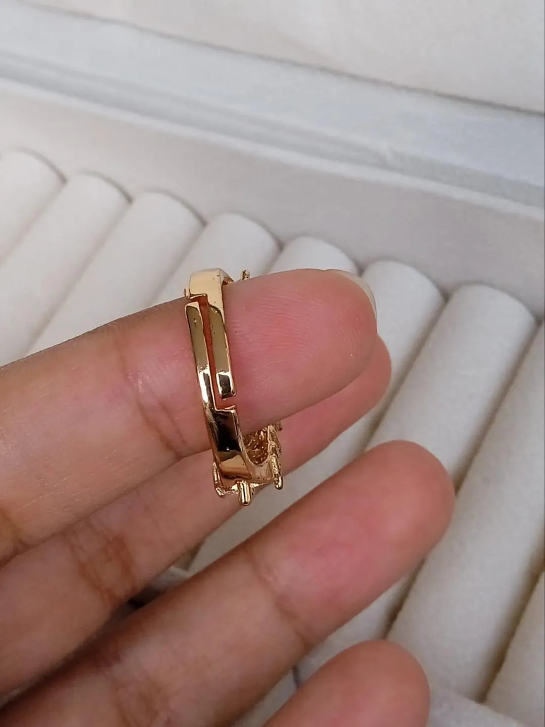 Vintage Design Gold Plated Crystal Adjustable Ring