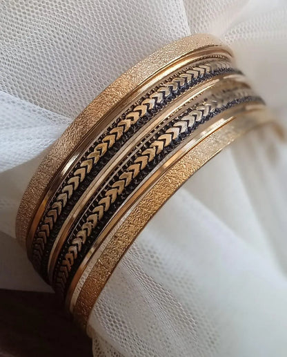 7 Pcs Antique Design Gold Plated Plain Bangle